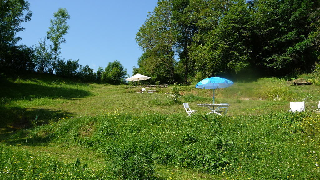 La Chouette A L'Heure Du Pinson Bed and Breakfast Saint-Pierre-d'Entremont  Exterior foto