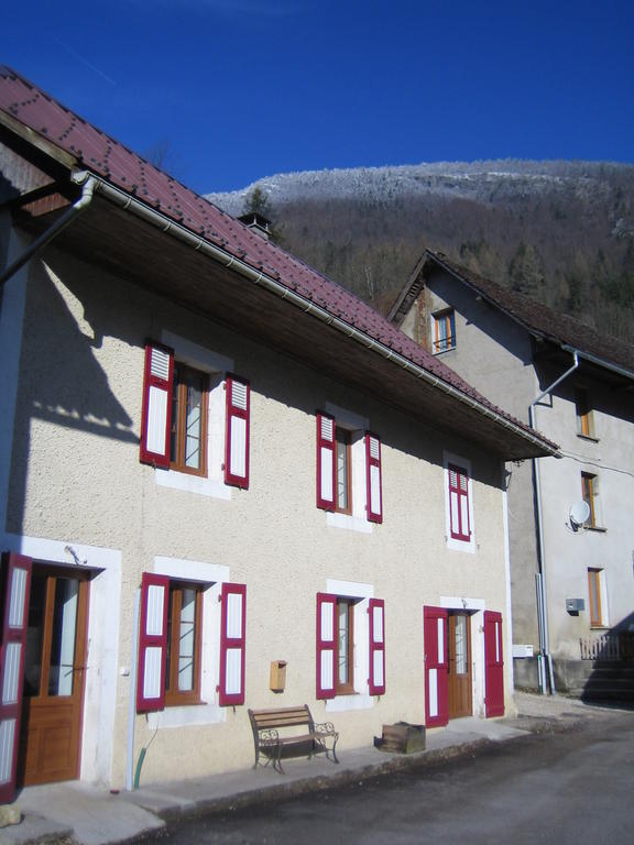 La Chouette A L'Heure Du Pinson Bed and Breakfast Saint-Pierre-d'Entremont  Exterior foto